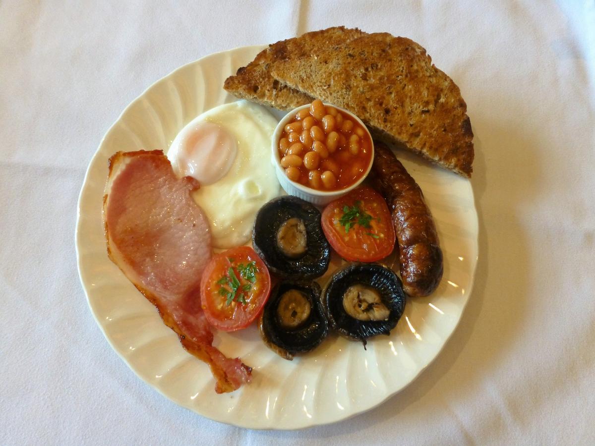 Blounts Court Farm Bed & Breakfast Devizes Eksteriør bilde